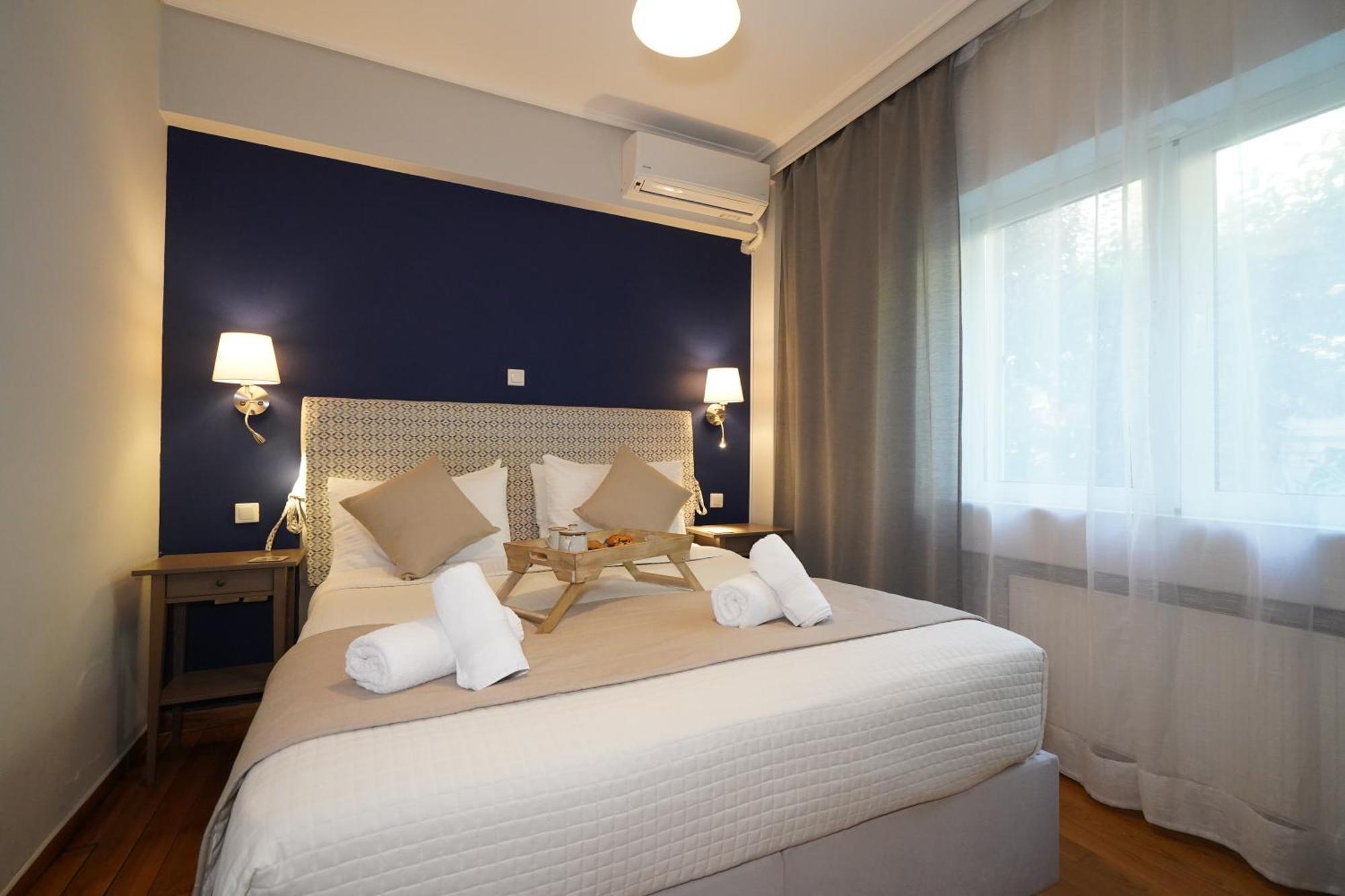 Garden Apartment Next To The Mall -Private Parking Atenas Exterior foto