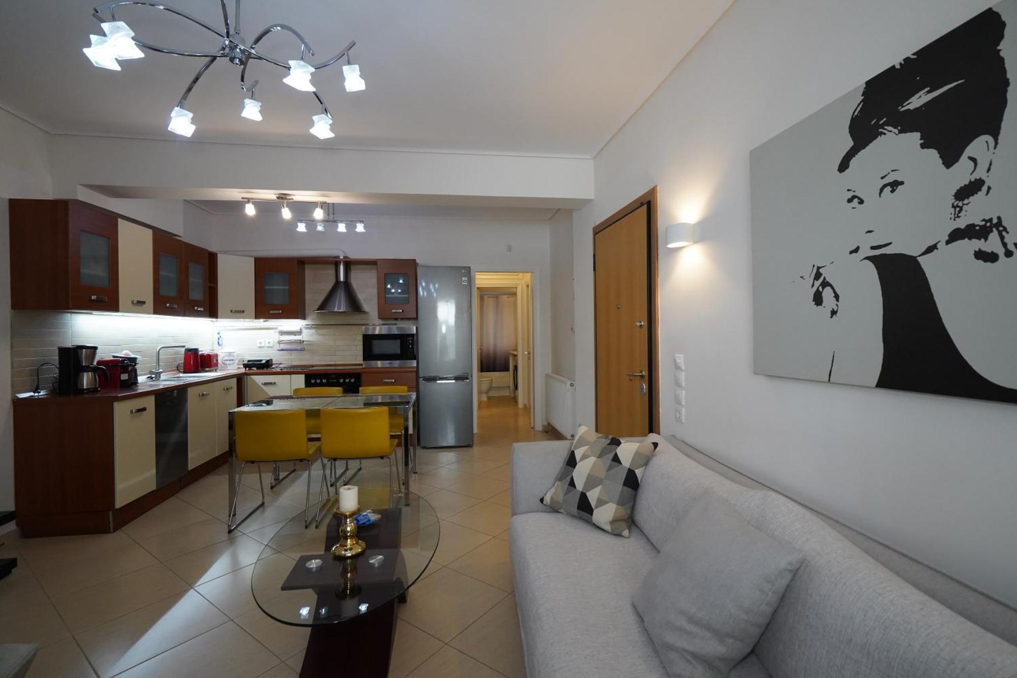 Garden Apartment Next To The Mall -Private Parking Atenas Exterior foto